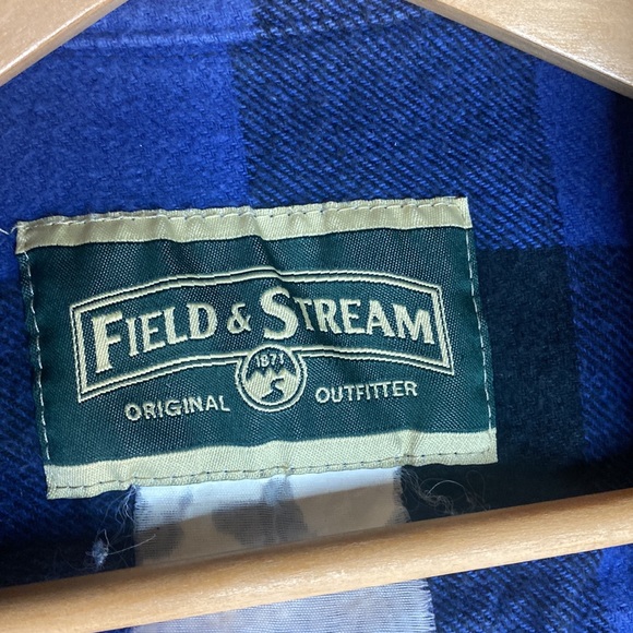 Field and Stream Flannel - Picture 4 of 4